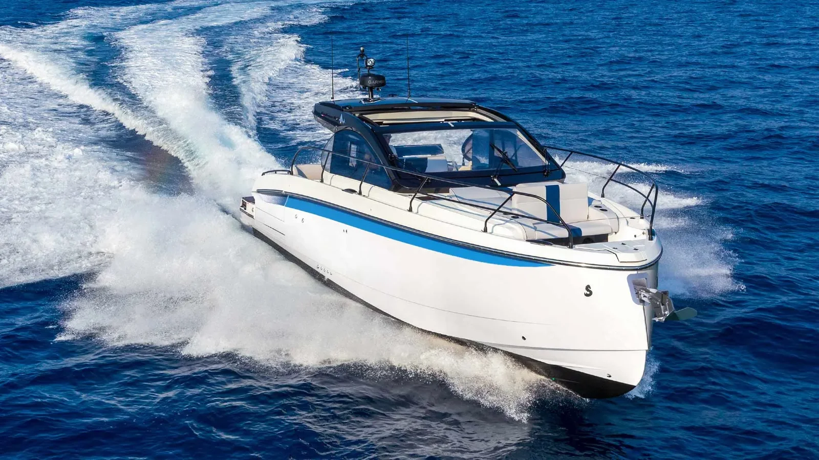 Official Beneteau Gran Turismo 40 Coupe image supplied by Beneteau.