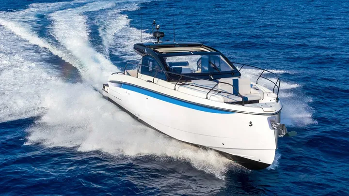 Official Beneteau Gran Turismo 40 Coupe image supplied by Beneteau.