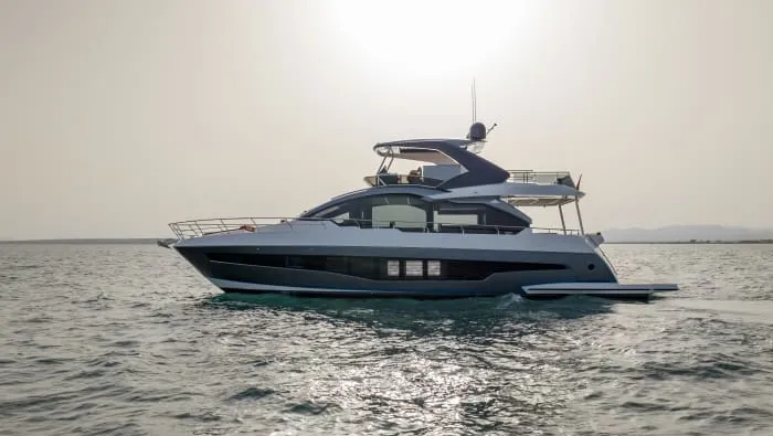 Official Astondoa 66 Flybridge image supplied by Astondoa.