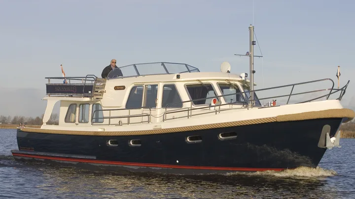Official Aquanaut European Voyager 1500 image supplied by Aquanaut Dutch Craftsmanship.