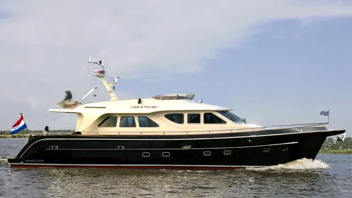 Official Aquanaut Global Voyager 1900 image supplied by Aquanaut Dutch Craftsmanship.