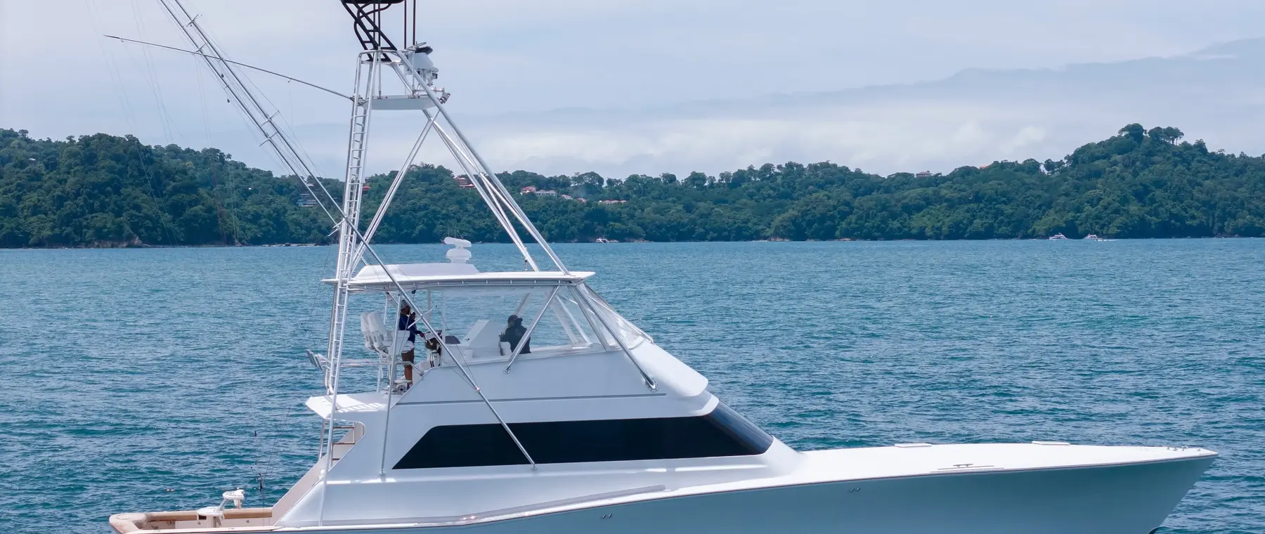 Official 1998 Custom Carolina 65 Quepos listing image