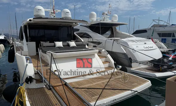 2013 Fairline Squadron 62 Listed at €830,000 in Lavagna