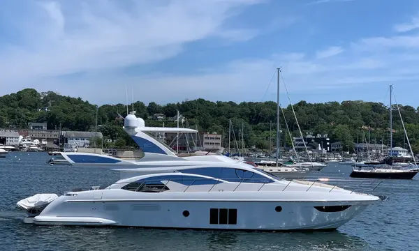 2016 Azimut Fly 60 Listed at $1.049m in New York