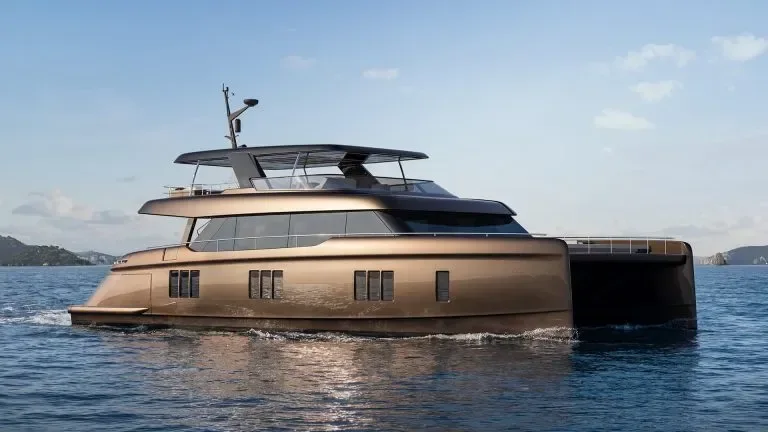 80 Sunreef Power NEXT — official model image
