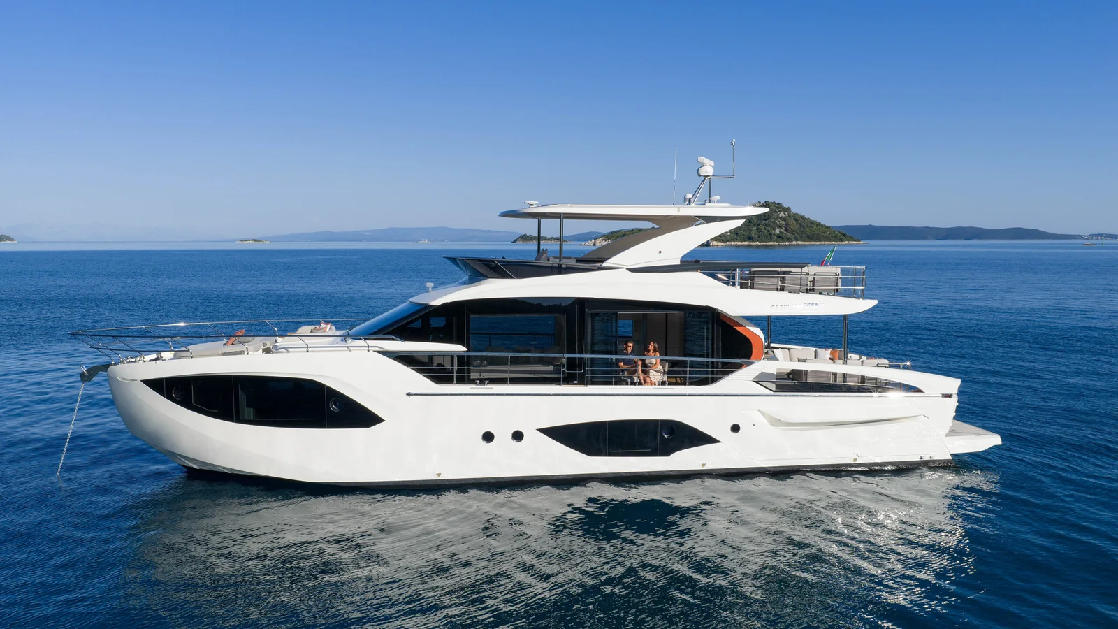 Official Absolute 70 FLY model image from Absolute Yachts.