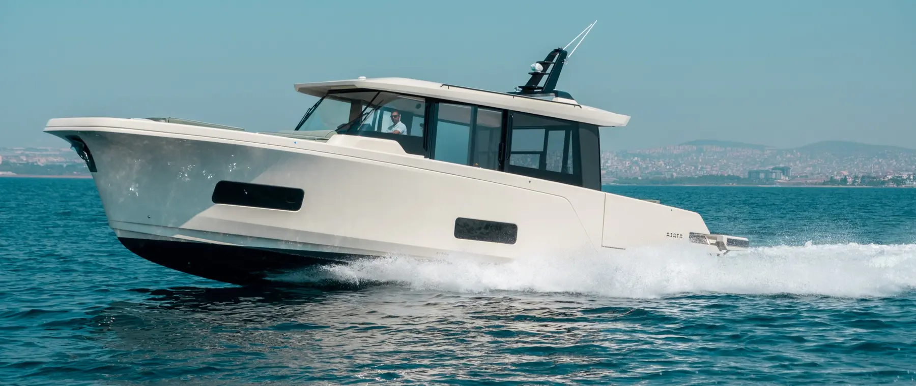Official image: AIATA Boats.