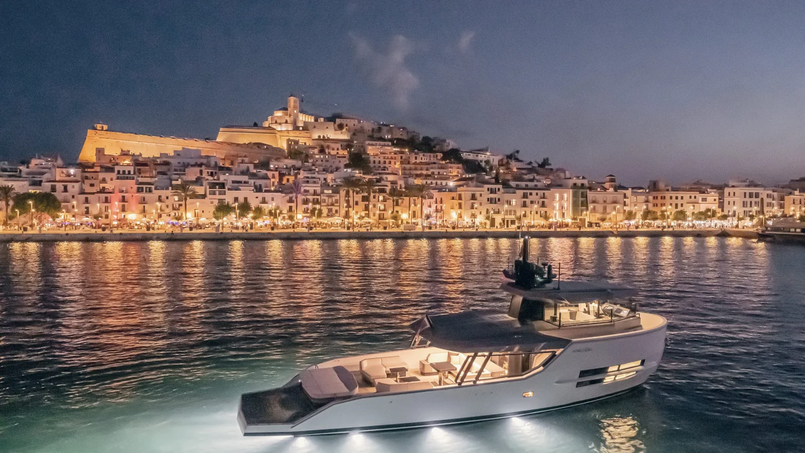 Arcadia Sherpa 60 — official model image