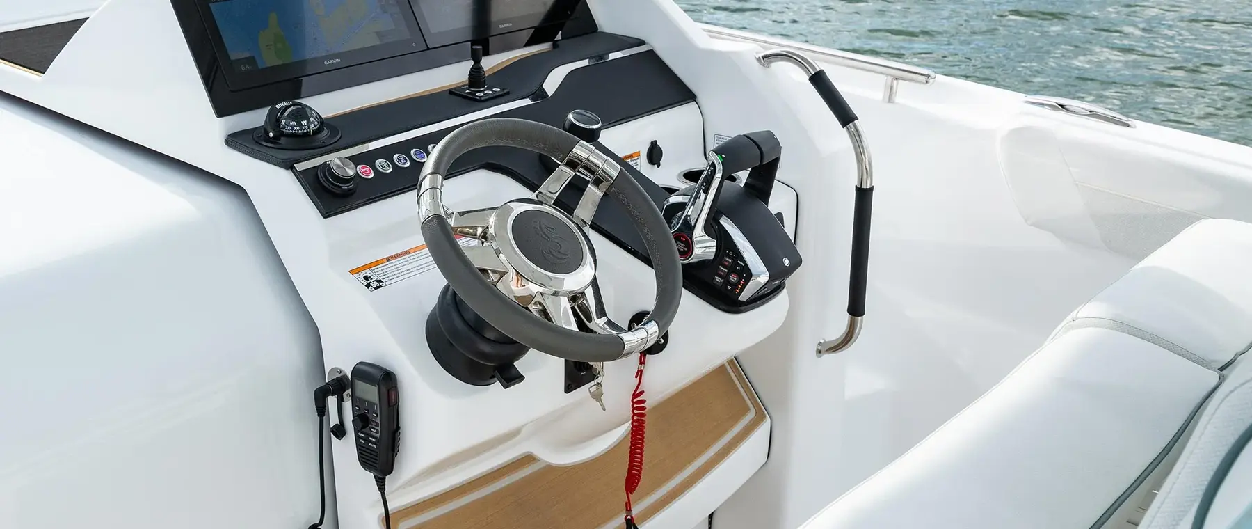 Official BENETEAU Flyer 30 image