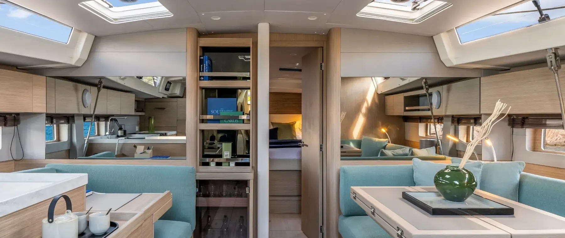 Official BENETEAU Oceanis interior refresh 2026 image