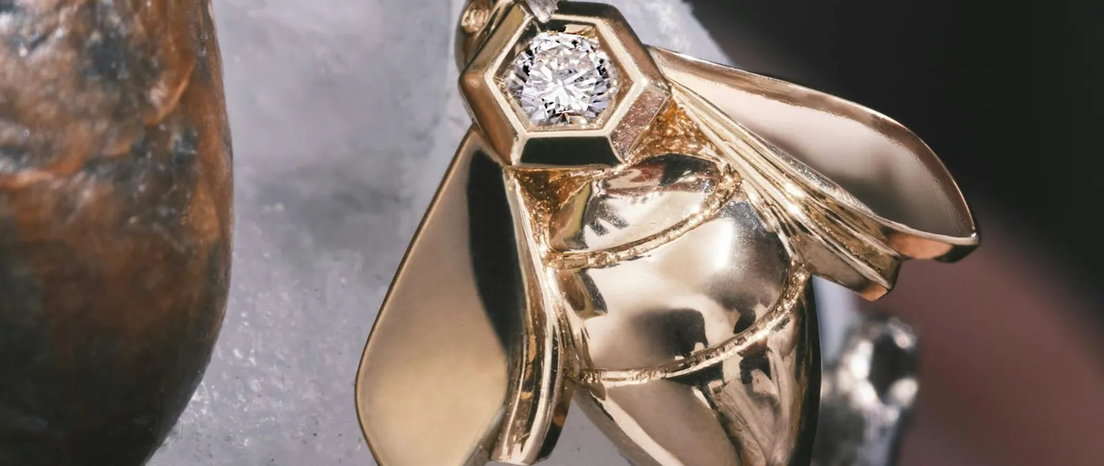 Chaumet Brings Fully Traceable Gold Into High Jewellery With Bee de Chaumet