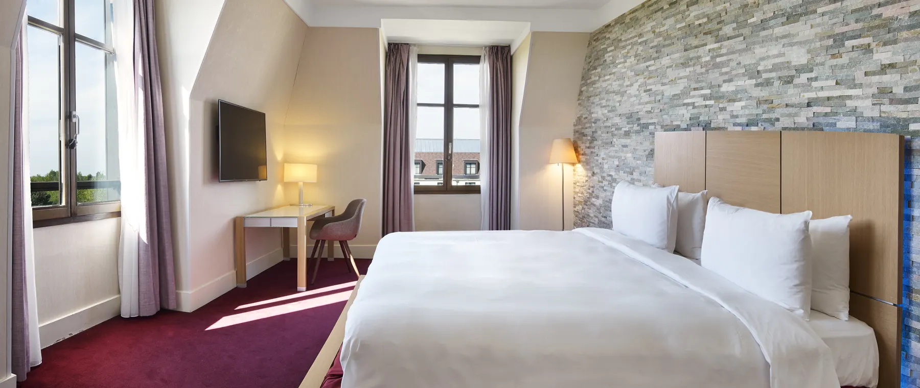 Crowne Plaza Paris Marne-la-Vallée Opens as a Nature-Led Retreat