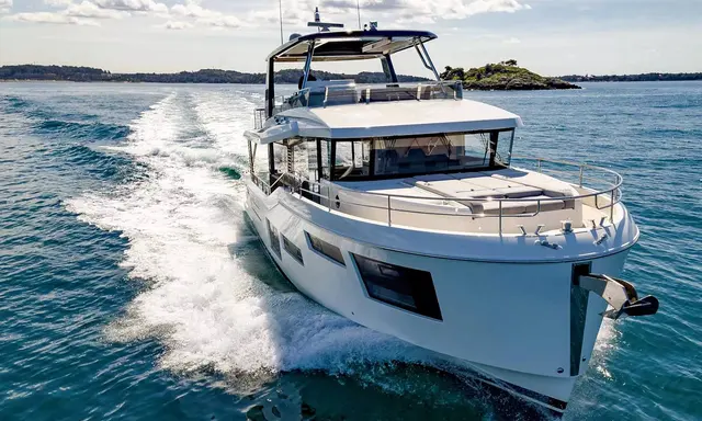 Grand Trawler 63: How BENETEAU Builds a 19m Passage-Maker