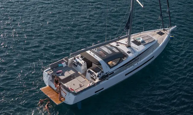 Jeanneau Yachts 55: Owner’s Suite and an Expedition Option