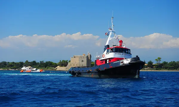 Pantaenius Grounding Case Highlights Importance of Salvage Terms