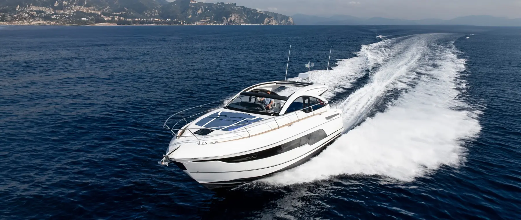 Fairline Introduces Targa 47 Open to the New Generation Range — official image