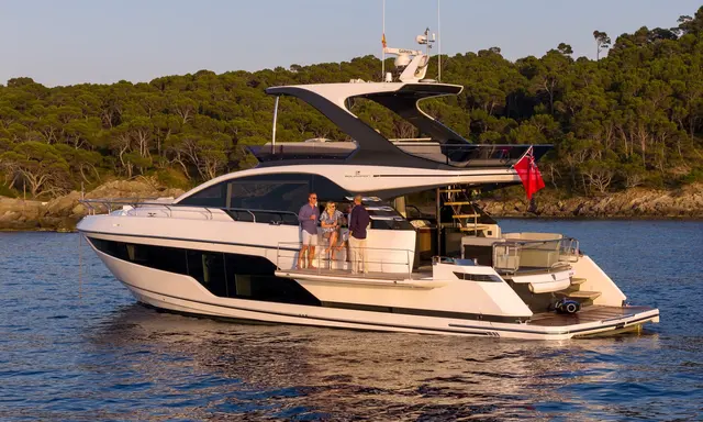 Fairline Extends New-Yacht Warranty to Three Years