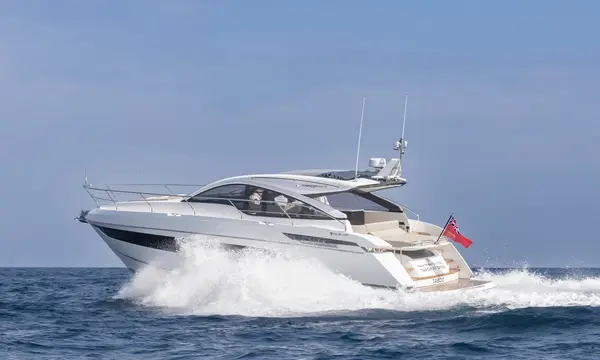 Fairline Targa 47 Open Extends the New 47-Foot Sports Cruiser Range