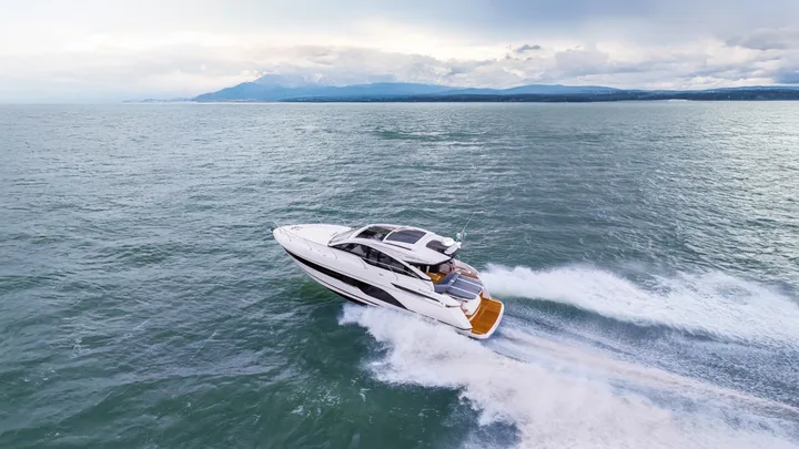 Official Fairline Targa 47 GT model image from Fairline.