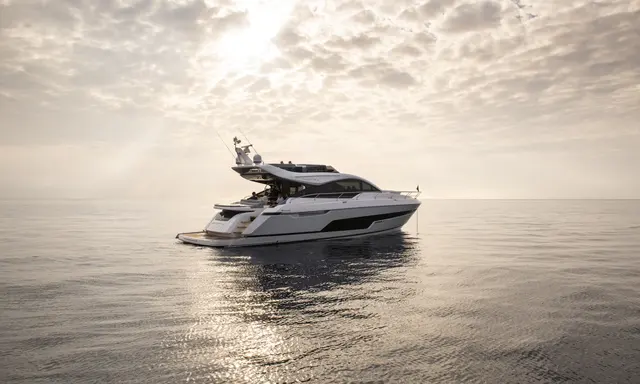 Fairline Phantom 65 Keeps 19.96m Sportsbridge Formula With Up to 37-Knot Speed