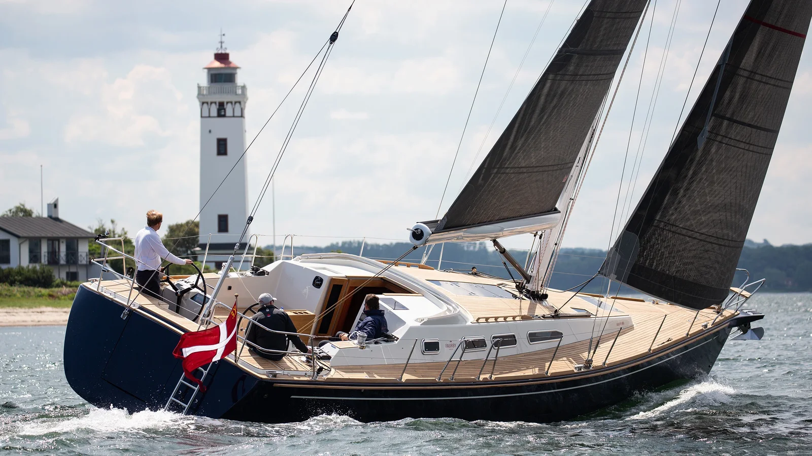 Official Faurby 460 model image from Faurby Yachts.