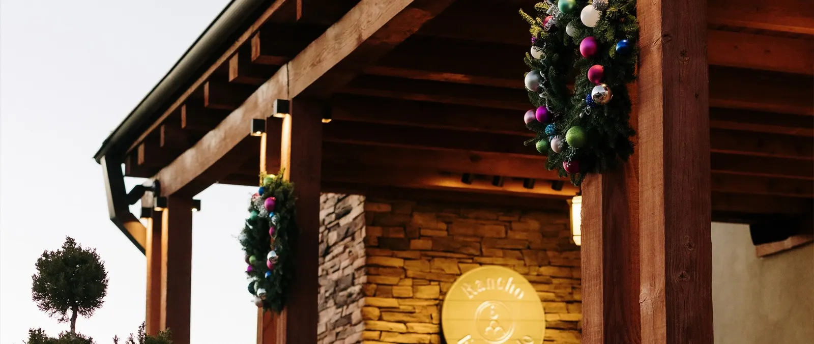 Four Seasons Santa Fe Builds the Festive Season Around Snow, Wellness and Southwest Tradition