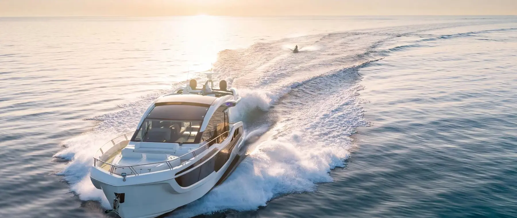 Galeon 570 SKY — official image