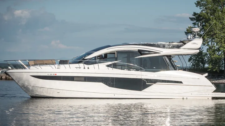Official Galeon 510 SKY model image from Galeon Yachts.