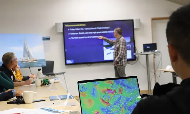 Garcia Adds Two-Day Polar Navigation Course for High-Latitude Owners