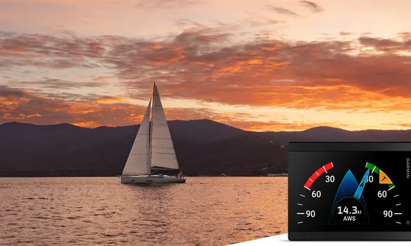 Garmin GMI 40 Adds Compact 4.3-Inch Marine Instrument