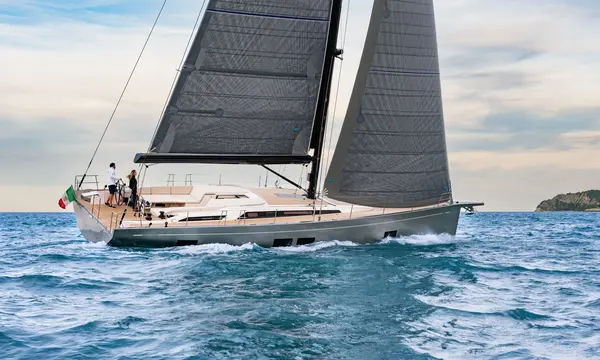 Grand Soleil 60 Long Cruise Debuts at Cannes 2026