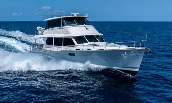 Grand Banks Introduces New GB65 Skylounge