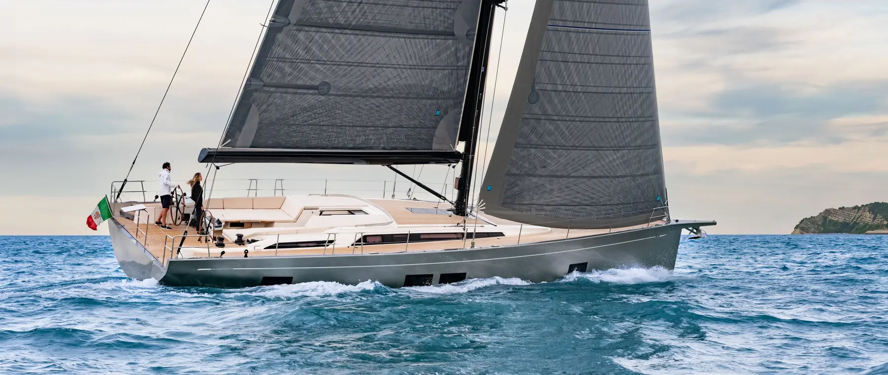Grand Soleil 60 Long Cruise sailing — official exterior