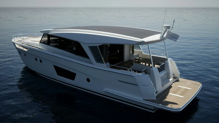 Official Greenline 58 Coupe model image from Greenline Yachts.