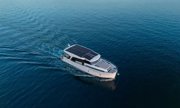 Greenline 42 Brings Hybrid Cruising Concept to Biograd 2026