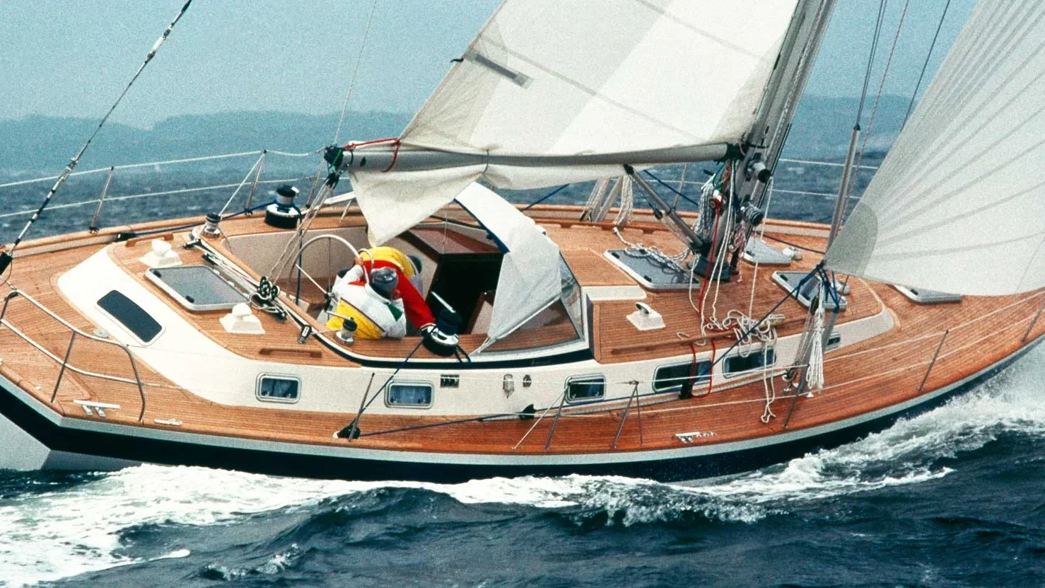 Official Hallberg-Rassy 45 model image from Hallberg-Rassy.