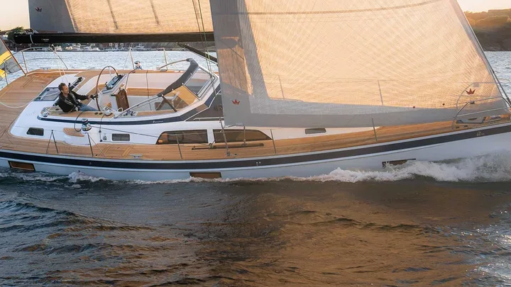 Official Hallberg-Rassy 44 Mk II model image from Hallberg-Rassy.