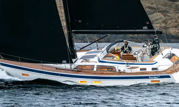 Hallberg-Rassy Updates Sub-24m Cruisers for Model Year 2027