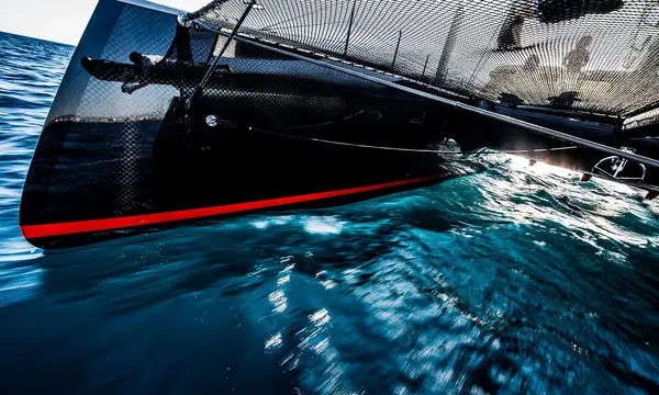 HH60 Lodestar Comes to Market With EcoDrive and Nearly 6kW of Solar