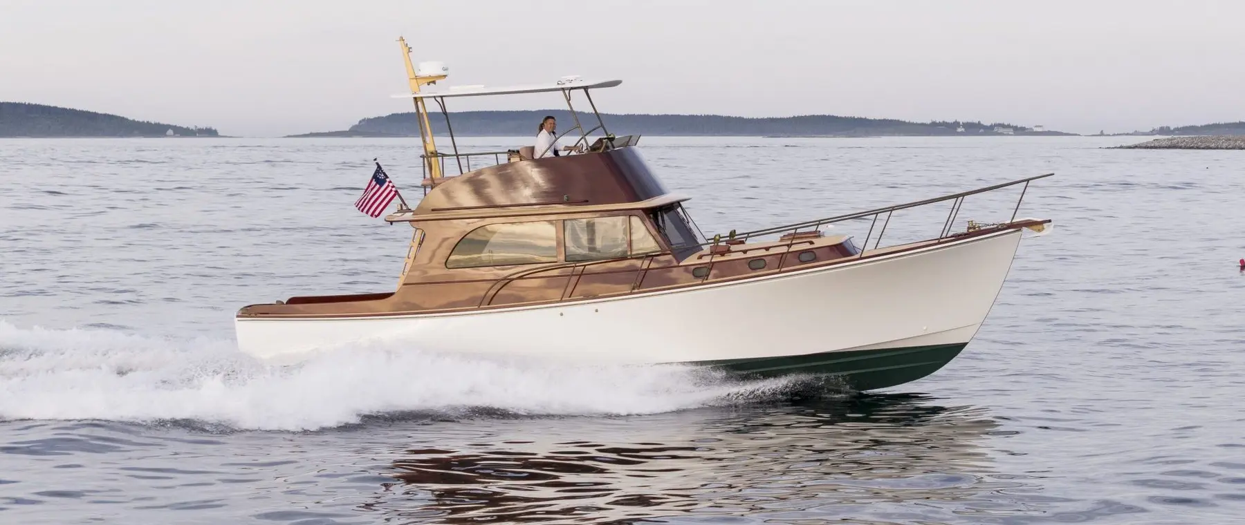 Official image: Lyman-Morse Boatbuilding / Cory Silken — official Hood 42 LM photograph.