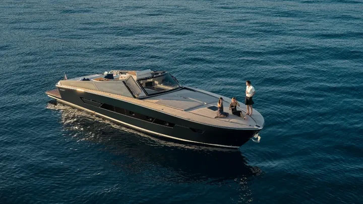 Itama 54 — official model image