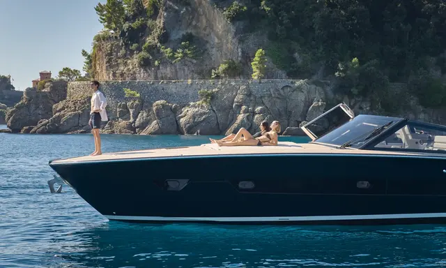 Itama 54 Joins Ferretti Group Eight-Yacht Genoa 2026 Fleet