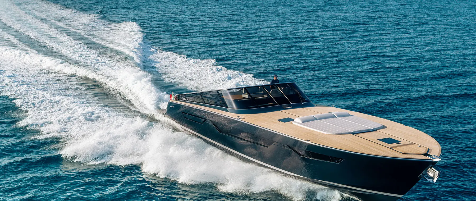 Official image: Itama Yachts.