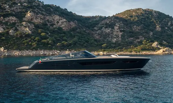 Itama 70 Joins Ferretti Group Range Renewal With 39-Knot Option