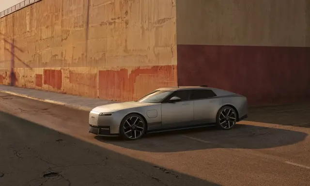 Jaguar Type 01 Arrives With 1,030PS and a 400-Mile Electric Range