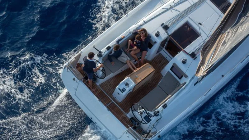 Official Jeanneau Sun Odyssey 410 model image from Jeanneau.