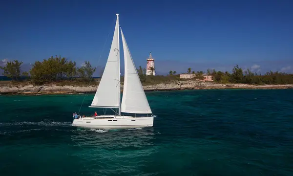 Jeanneau Renews Sun Odyssey Line With Four LYG-Size Models From 41ft to 51ft