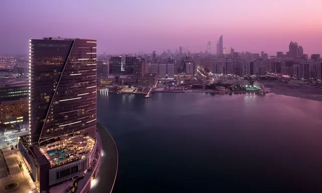 Rosewood Abu Dhabi: Private Suites and Al Maryah Island Dining