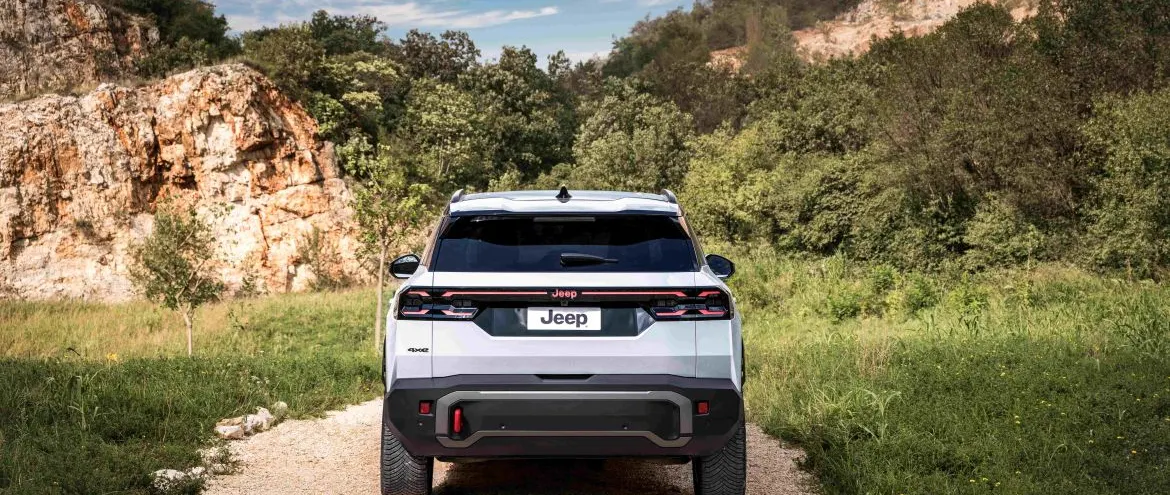 Jeep Compass 4xe Gives the Road to the Marina Electric Four-Wheel Drive