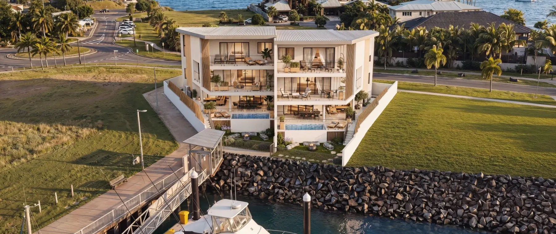 148 EAST Airlie Beach Offers a Waterfront Home with an Optional 12m Berth